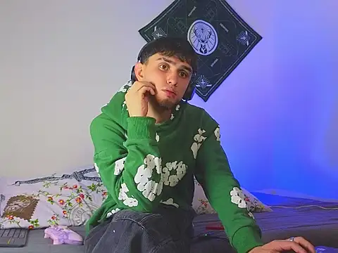 samevansx  online show from December 5, 5:33 pm