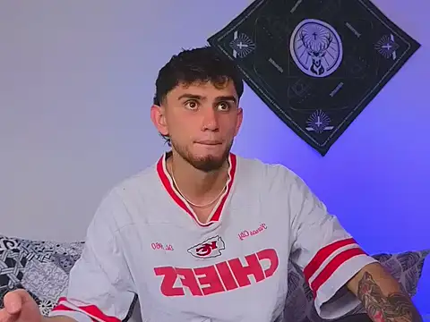 samevansx  online show from October 28, 3:55 pm