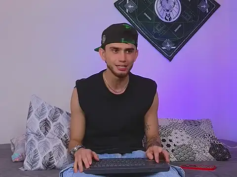 samevansx  online show from October 1, 7:29 pm