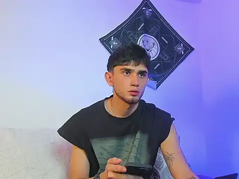 samevansx  online show from February 11, 5:57 pm