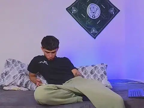 samevansx  online show from September 22, 2:23 pm