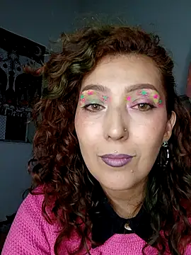 Luz delunaa online show from January 11, 3:35 am