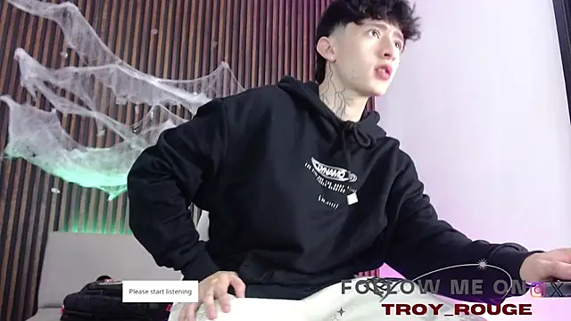 troy rouge online show from October 24, 7:46 pm