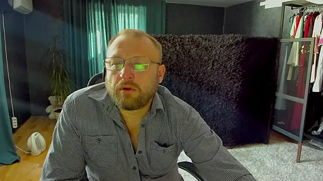 Grandor M online show from March 7, 7:26 am