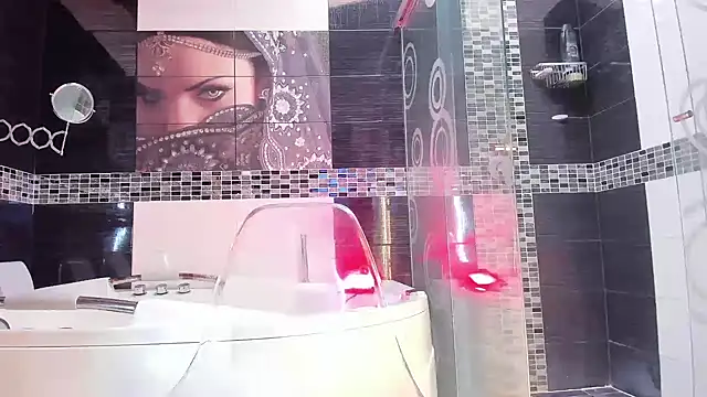 Small Hot19 online show from November 2, 4:56 pm