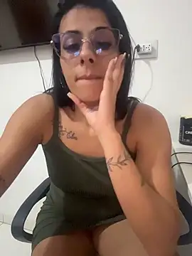 jheicylli online show from June 3, 5:39 pm
