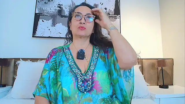 AlessandraLeroy online show from May 10, 12:09 pm
