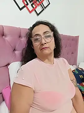 AlessandraLeroy online show from May 25, 12:54 am