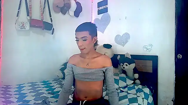 Snapshot of KimberlyXtreme chatting on November 11, 11:20 pm KimberlyXtreme online show from November 11, 11:20 pm