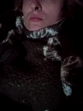 Snapshot of KITTYBOOBOOFUXX chatting on October 12, 1:01 pm KITTYBOOBOOFUXX online show from October 12, 1:01 pm