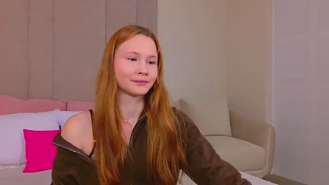 AmeliRoyse online show from March 1, 5:02 pm