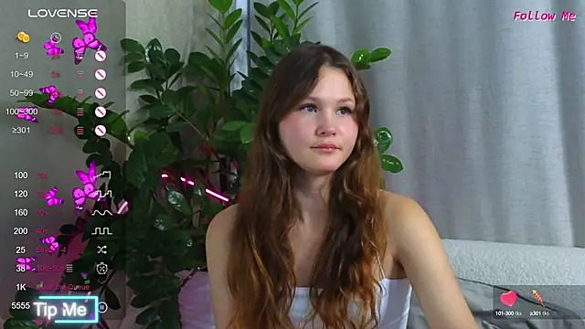 Snapshot of AmeliRoyse chatting on October 15, 5:10 pm AmeliRoyse online show from October 15, 5:10 pm