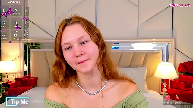 AmeliRoyse online show from November 29, 5:13 pm