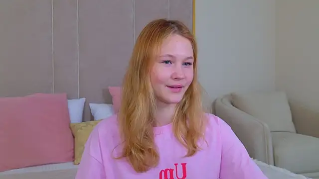 AmeliRoyse online show from May 14, 5:43 pm