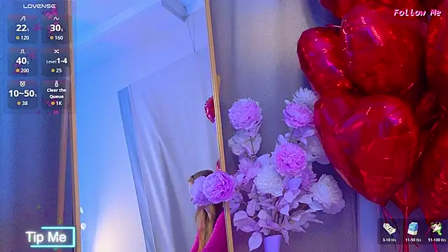 AmeliRoyse online show from February 10, 5:23 pm