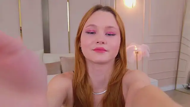 AmeliRoyse online show from March 25, 5:23 pm