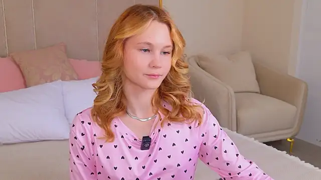AmeliRoyse online show from May 2, 5:07 pm