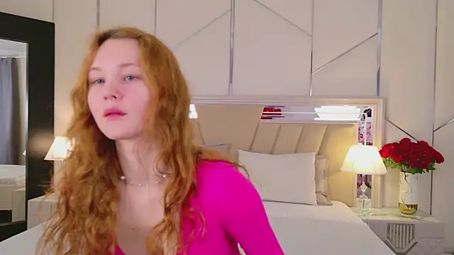 AmeliRoyse online show from February 25, 5:13 pm