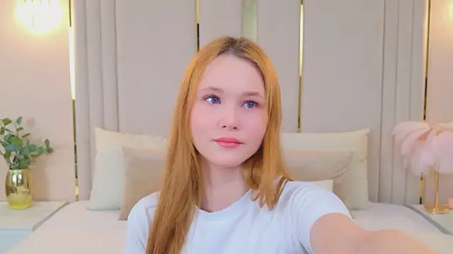 AmeliRoyse online show from March 15, 5:09 pm