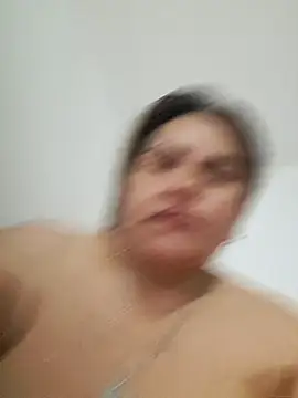 Milena Foox online show from November 13, 4:11 pm