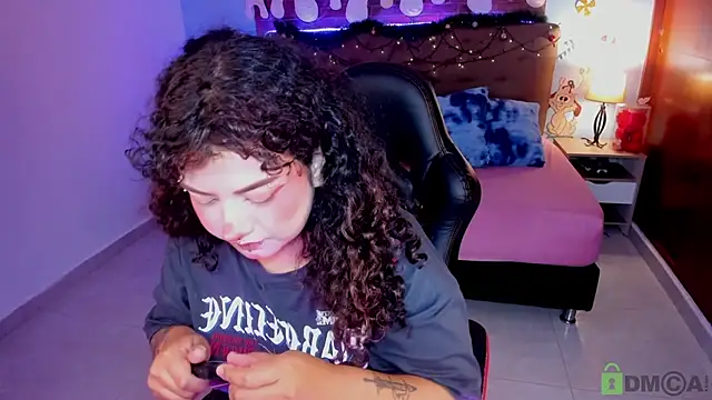  Lilly miller online show from December 20, 8:01 pm