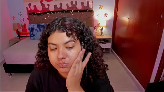  Lilly miller online show from December 5, 7:12 pm