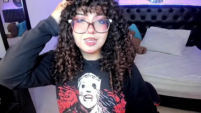  Lilly miller online show from April 8, 10:11 pm