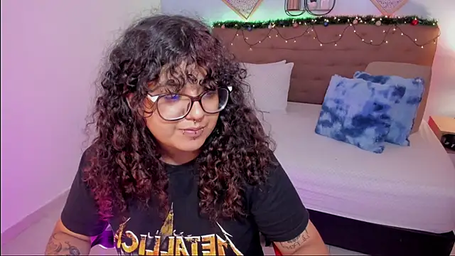  Lilly miller online show from December 3, 7:46 pm