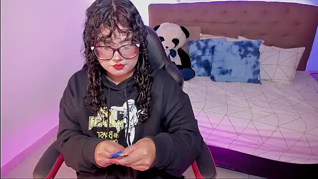  Lilly miller online show from November 26, 6:08 pm