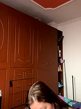 Luna-nevada online show from January 8, 1:39 pm