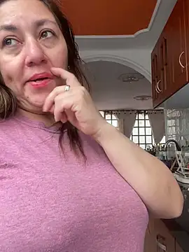 Snapshot of Luna-nevada chatting on February 23, 5:24 pm Luna-nevada online show from February 23, 5:24 pm