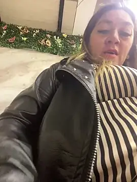 Luna-nevada online show from December 17, 3:17 pm