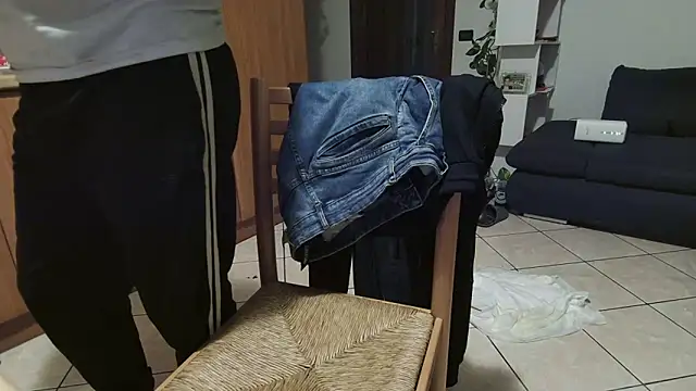 maialinofriuli online show from October 24, 12:09 am