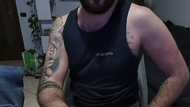 maialinofriuli online show from November 25, 10:54 pm