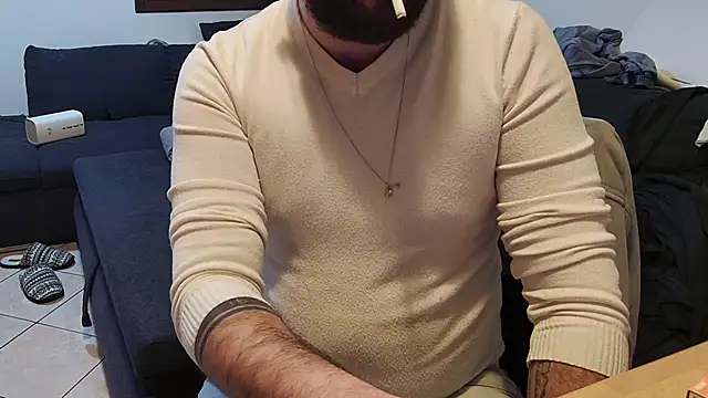 maialinofriuli online show from January 18, 1:58 pm