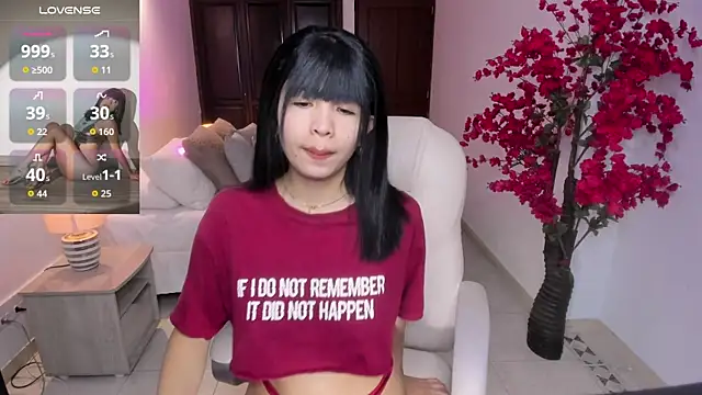 Kloee brown online show from November 7, 11:04 am