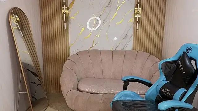 Snapshot of _wendy_b chatting on November 12, 2:59 am wendy b online show from November 12, 2:59 am