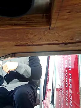 Snapshot of Gotabodiee chatting on October 22, 3:44 pm Gotabodiee online show from October 22, 3:44 pm