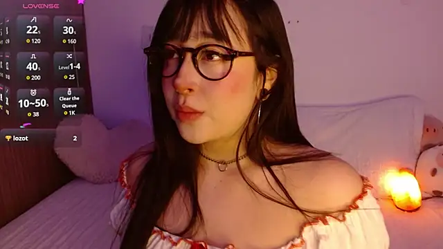 Snapshot of Oliviargf chatting on November 17, 11:53 pm Oliviargf online show from November 17, 11:53 pm