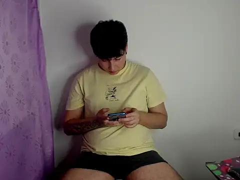 CrissConor online show from June 2, 5:13 pm