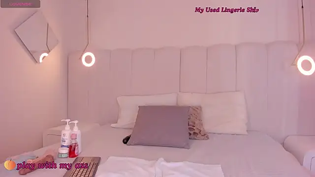 riri candy online show from March 20, 4:02 am