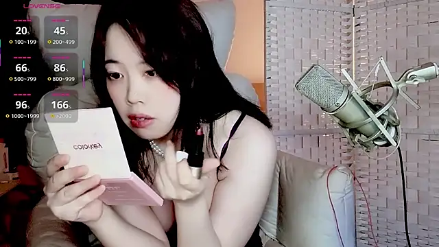 Cocobee online show from September 12, 3:56 pm