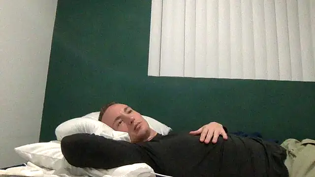 TheDaddy005 online show from March 8, 3:50 am