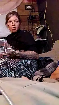 sexytattedbabe online show from October 31, 1:02 am