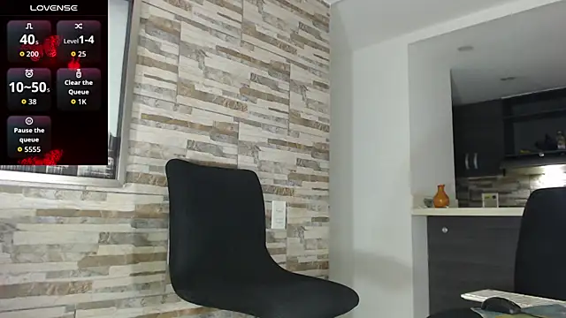 Snapshot of Keeitlin chatting on July 26, 12:06 am Keeitlin online show from July 26, 12:06 am