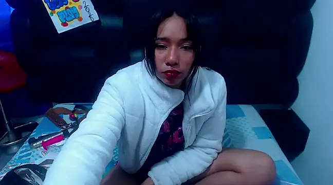 XxxReinaSexyBodyxxX777 online show from March 11, 1:12 pm