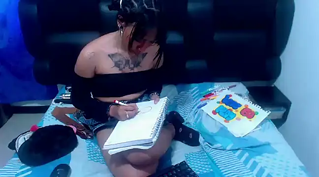 XxxReinaSexyBodyxxX777 online show from March 10, 4:35 pm