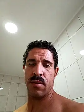 Gui23556 online show from March 7, 4:00 pm