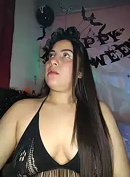 esmeralda jadees online show from October 16, 8:39 pm