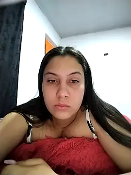 esmeralda jadees online show from December 14, 3:17 pm